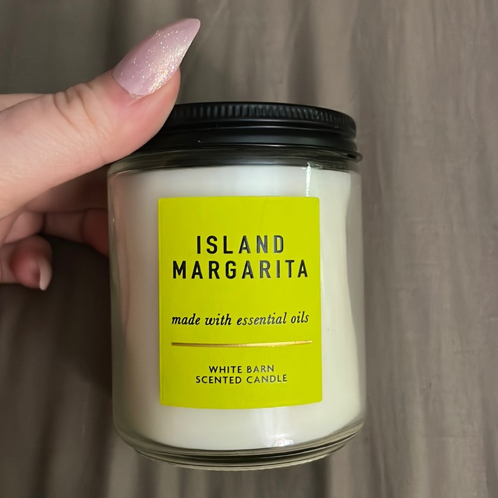 Island margarita Bath & body Works Candle